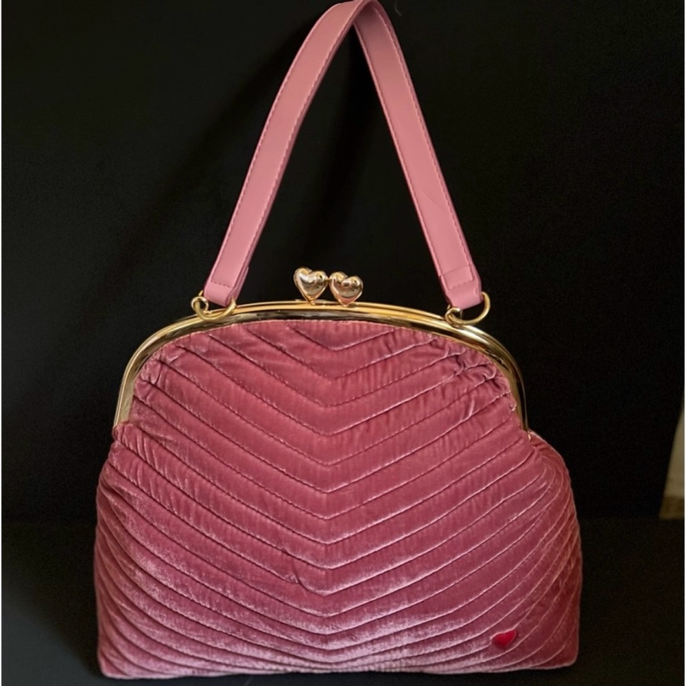 Pink Quilted Shoulder Bag with Gold Clasp